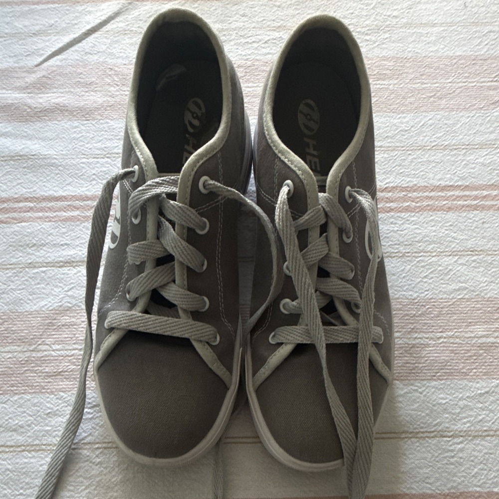 HEELYS X2 CLASSIC Boys Wheeled Shoes Size 7 Roller Skate Sneakers